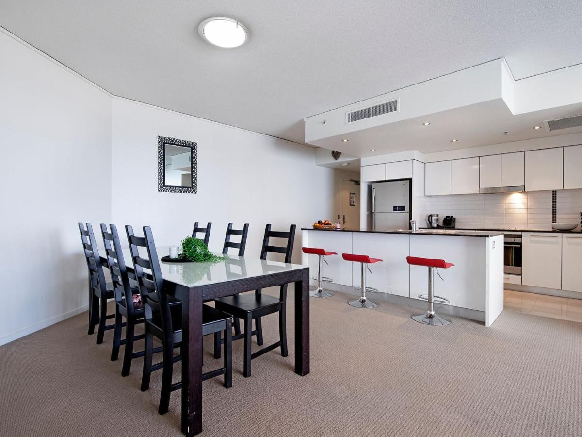 Modern 2 Bedroom Apartment In Sierra Grand - Coasthm Gold Coast Exterior foto
