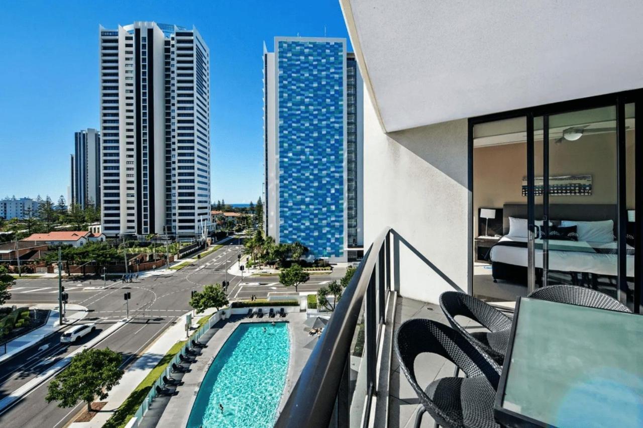 Modern 2 Bedroom Apartment In Sierra Grand - Coasthm Gold Coast Exterior foto